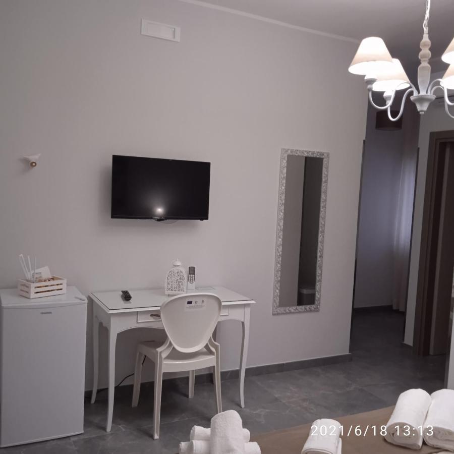 Bed And Breakfast Arcobaleno ペスキチ エクステリア 写真